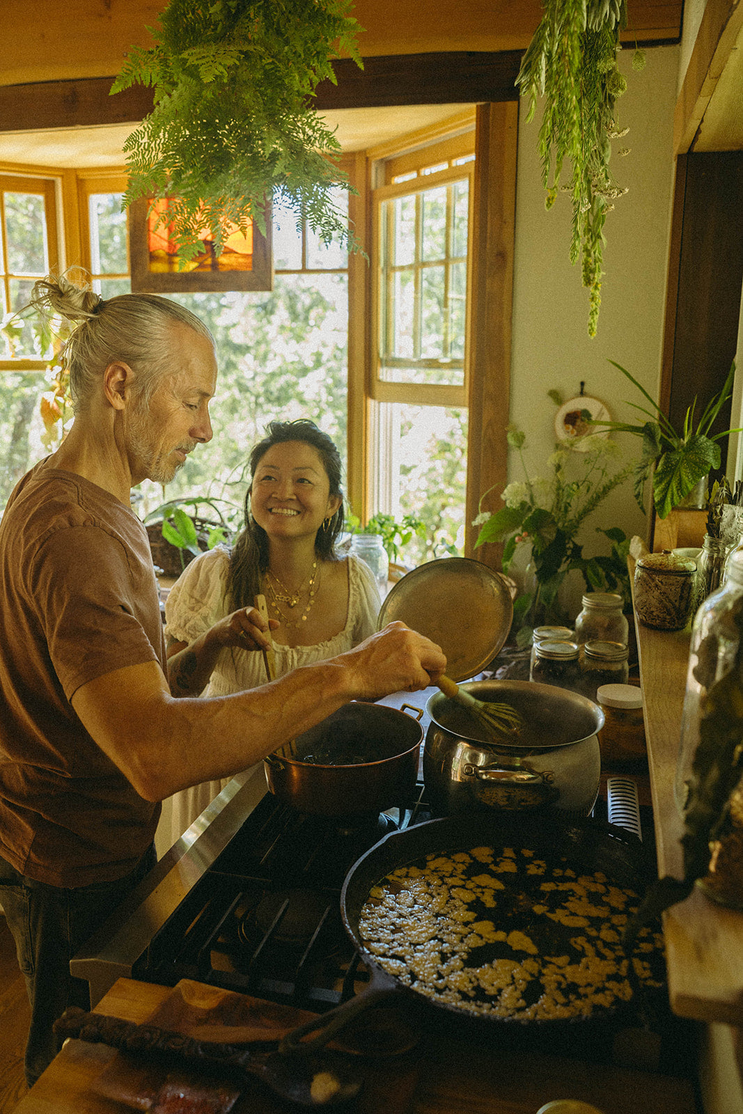 solida-andrew-cooking-ghee